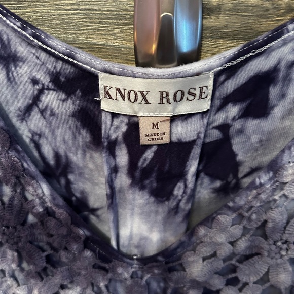 Knox Rose Women’s Tank, Size Medium - Picture 2 of 4